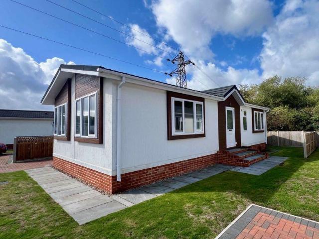 Park Home for sale in Priest Down, Hampshire
