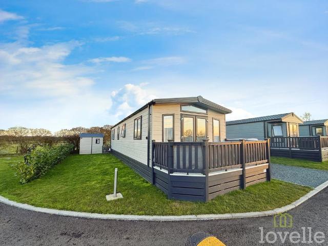 Park Home for sale in Spalford, Alverton