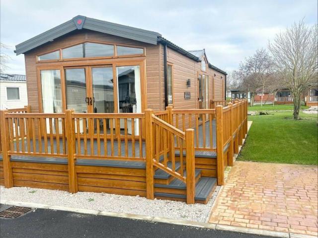 Park Home for sale in West Yorkshire