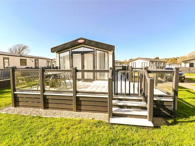 Park Home for sale in Old Milton, Ashurst Bridge