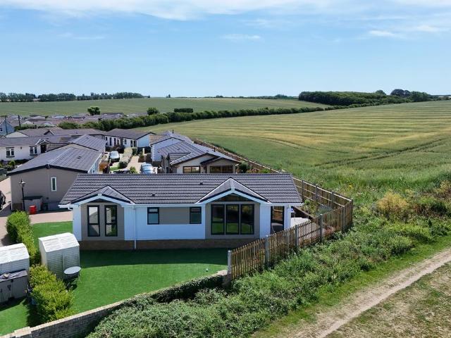 Park Home for sale in Hillborough, The Bridge