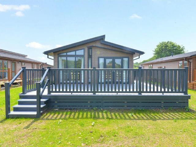 Park Home for sale in Old Milton, Ashurst Bridge