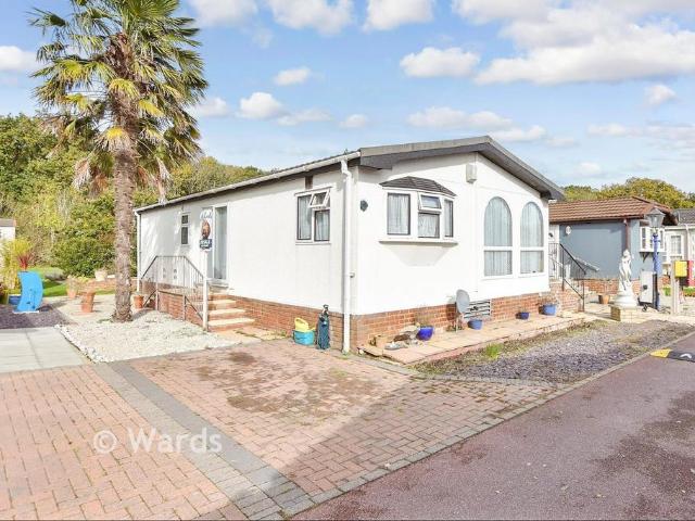 Park Home for sale in Broad Oak, The Bridge