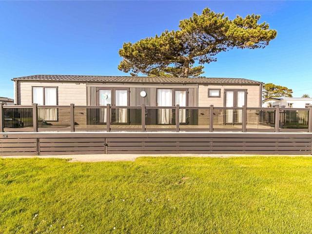 Park Home for sale in Old Milton, Ashurst Bridge