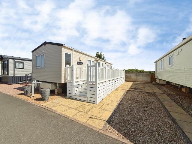 Park Home for sale in Tiddington, Alderminster