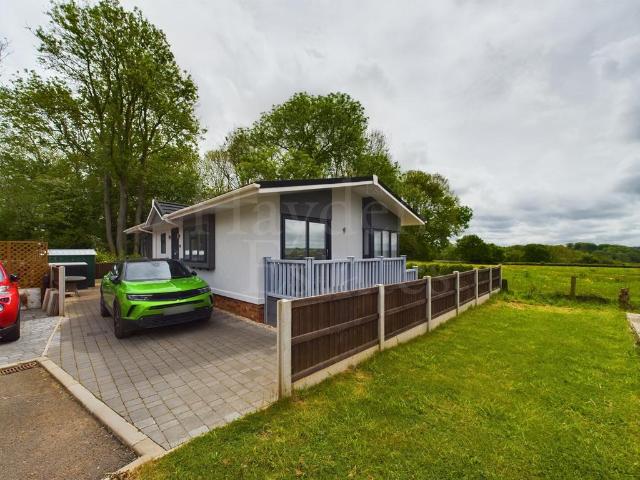 Park Home for sale in Alveley, Shropshire