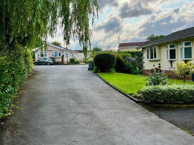 Park Home for sale in Agden