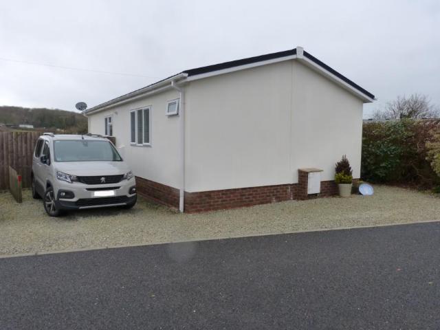 Park Home for sale in Treskilling, Luxulyan