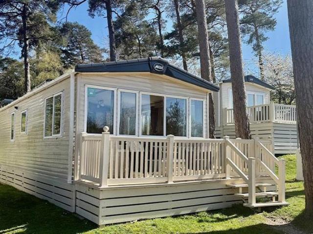 Park Home for sale in Ashurst Bridge, Hampshire