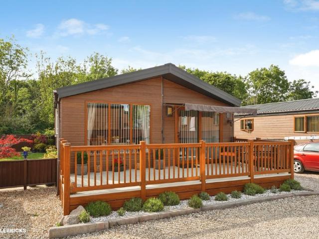 Park Home for sale in Crookhill, Worcestershire