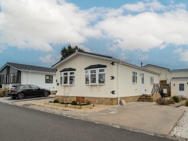 Park Home for sale in Millerston, Stepps