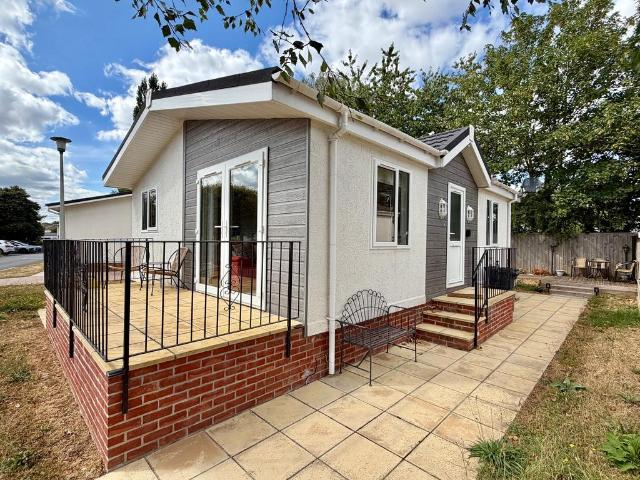Park Home for sale in Bridford, Devon