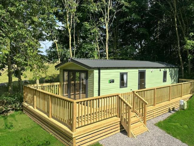 Park Home for sale in West Yorkshire