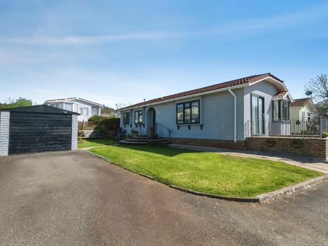 Park Home for sale in Colaton Raleigh, East Devon
