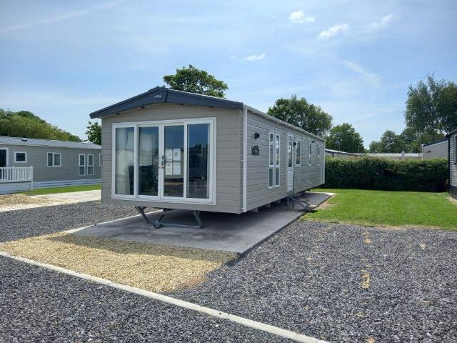 Park Home for sale in Cabus, Lancashire