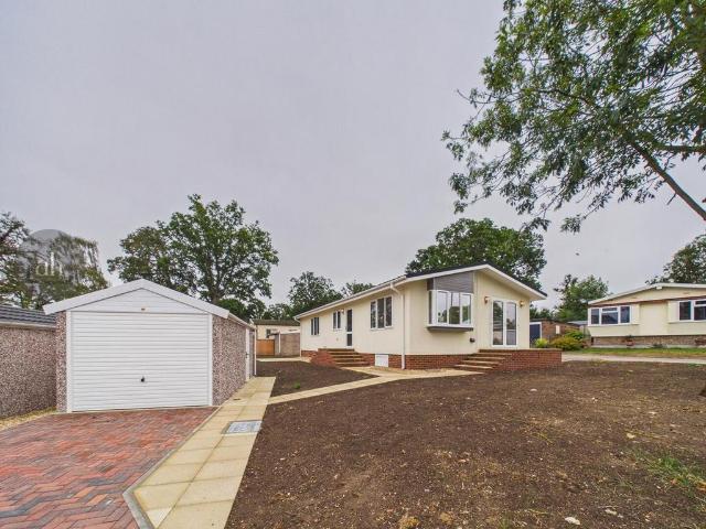 Park Home for sale in Chedburgh, Suffolk