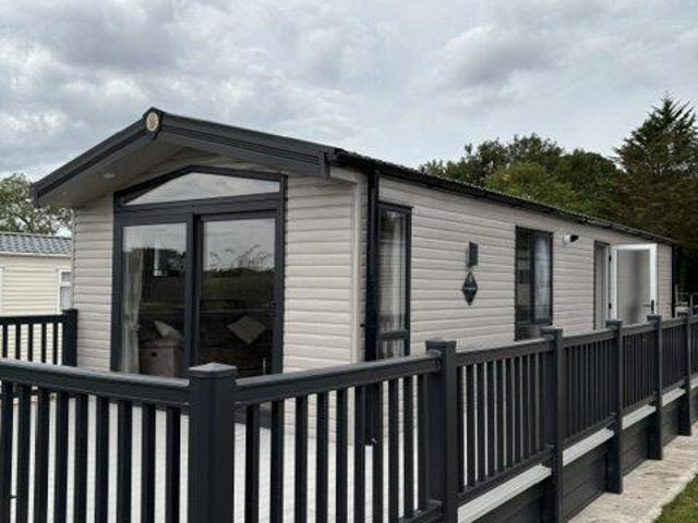 Park Home for sale in Cabus, Lancashire