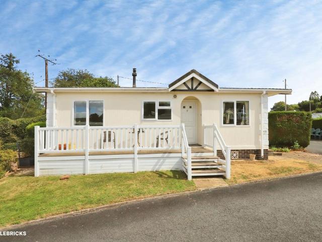 Park Home for sale in Rushock, Worcestershire