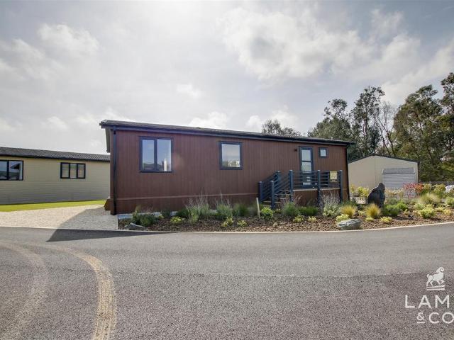Park Home for sale in Dale Hill, Isle Of Man