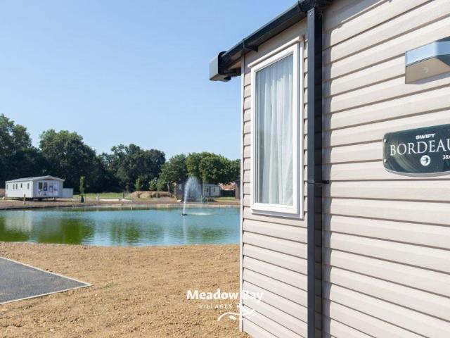 Park Home for sale in Spring Vale, Hampshire
