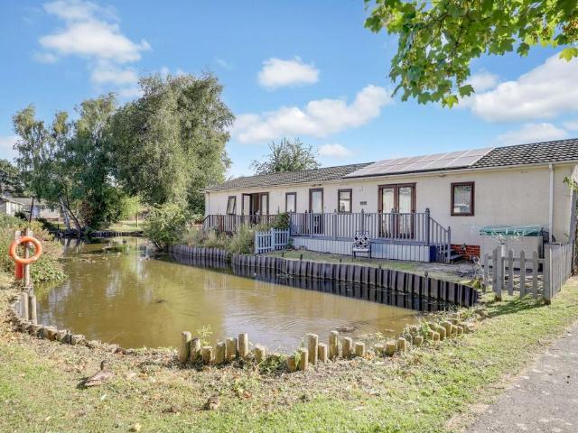 Park Home for sale in Woodborough, Gedling