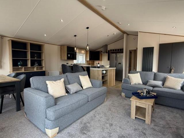 Park Home for sale in Whydown, Heathlands