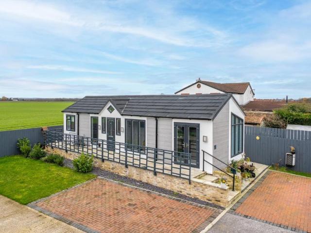 Park Home for sale in Ulleskelf, North Yorkshire