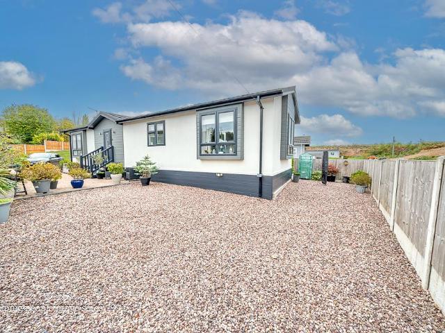 Park Home for sale in Brownhills, Walsall