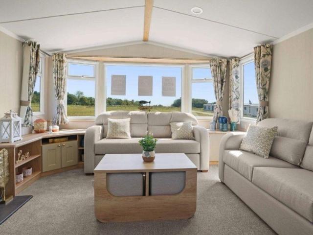Park Home for sale in Eastbridge, Suffolk