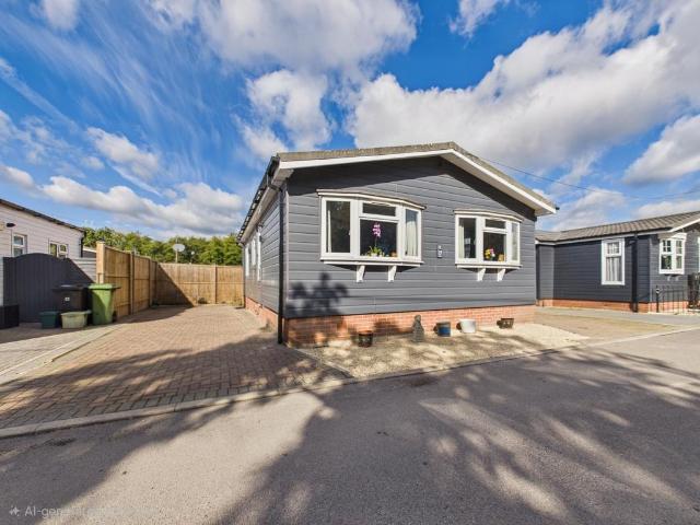 Park Home for sale in Old Warren, Aldermaston