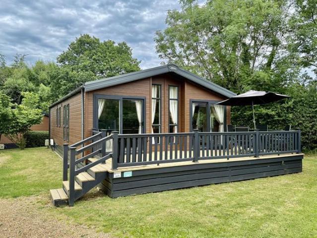 Park Home for sale in Ashurst Bridge, Hampshire