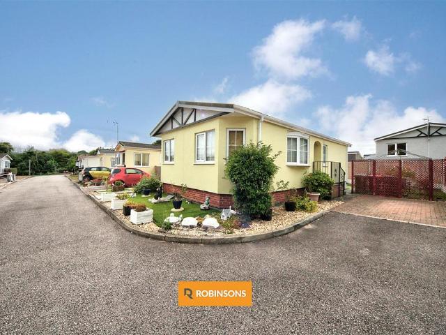 Park Home for sale in Caddington, Bedfordshire
