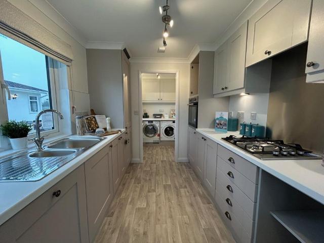 Park Home for sale in Canvey Island