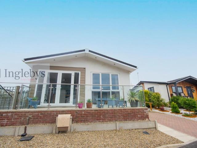 Park Home for sale in Saltburn, Redcar And Cleveland