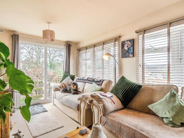 Park Home for sale in Box, Wiltshire