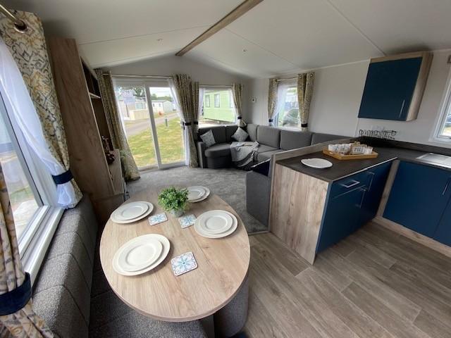 Park Home for sale in Froggatt, East Midlands