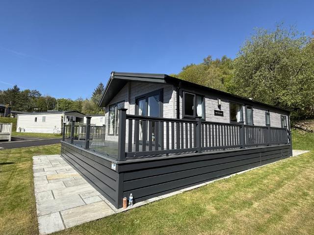 Park Home for sale in Longridge, Paradise