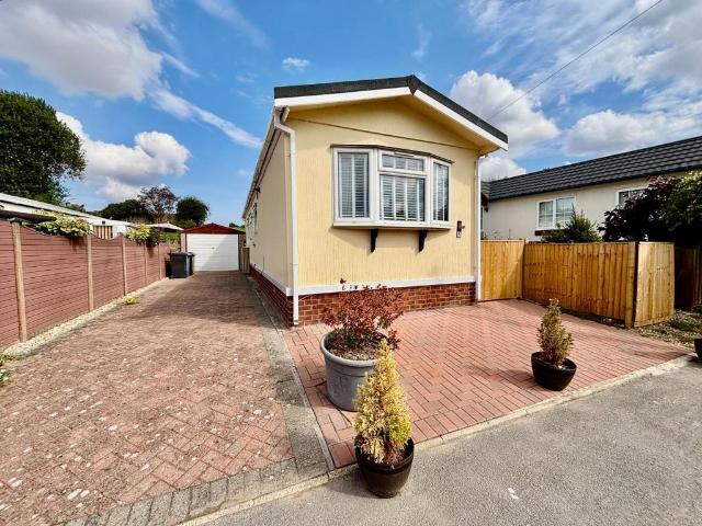 Park Home for sale in Hemswell CP, Ingleby