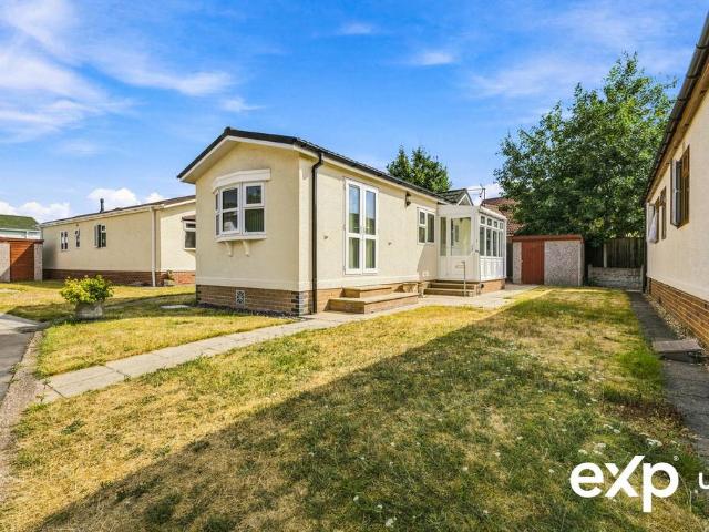 Park Home for sale in Ollerton and Boughton CP, Alverton