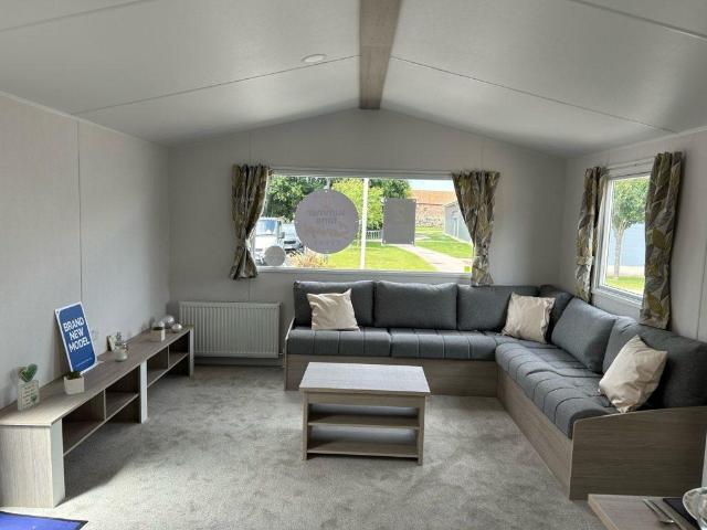 Park Home for sale in Tunstall, Roos