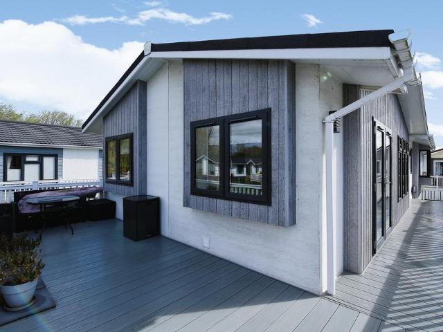 Park Home for sale in Yarwell