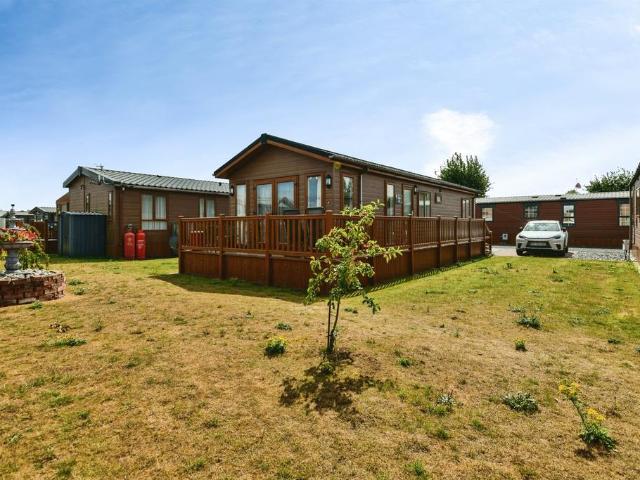 Park Home for sale in Belleau, Lincolnshire