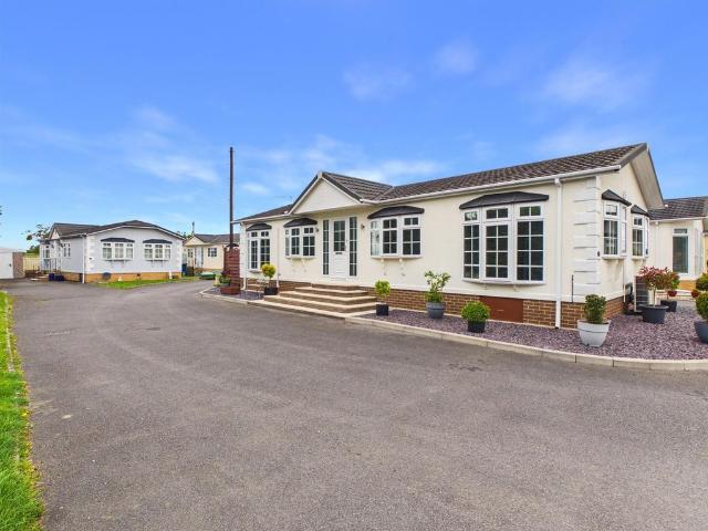 Park Home for sale in Bamfurlong, Pamington