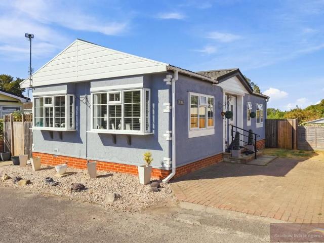 Park Home for sale in Epping, Essex