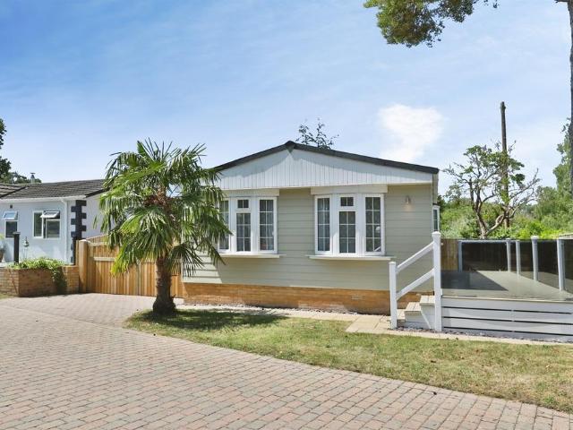 Park Home for sale in Avon Castle, East Dorset