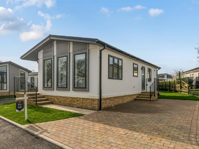 Park Home for sale in Limberlost, East Dorset