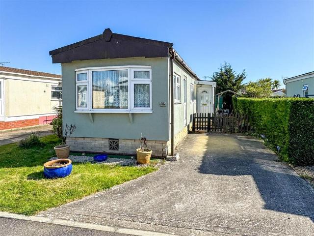 Park Home for sale in Clapham, West Sussex