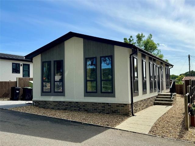 Park Home for sale in Ashurst Bridge, Hampshire