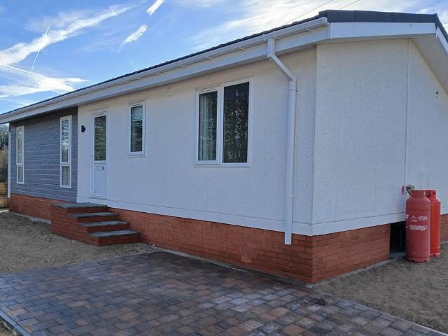 Park Home for sale in Kibblesworth, Gateshead