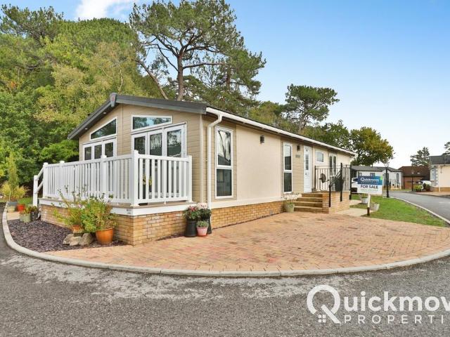 Park Home for sale in Limberlost, Upton